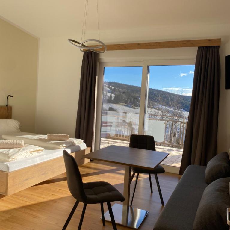 Gasthof Messnerwirt, Diex - Doppelzimmer mit Bergblick - 5