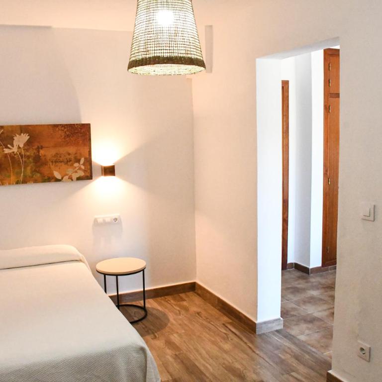 La Codorniz - Habitación Triple con balcón - 3