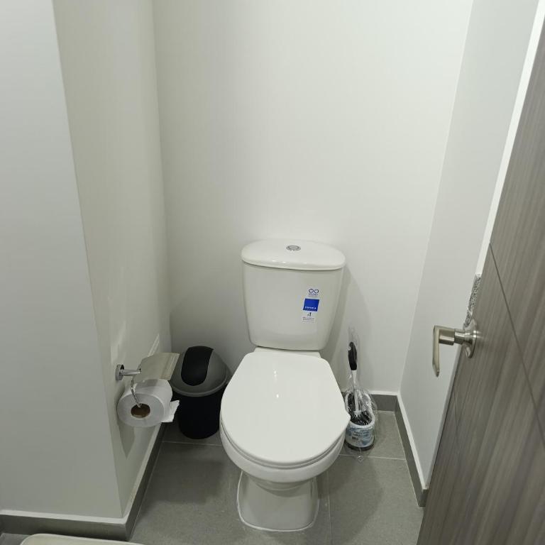 Apartaestudio amoblado, Edificio Avanzzare T2-202 - Apartamento de 1 dormitorio - 9