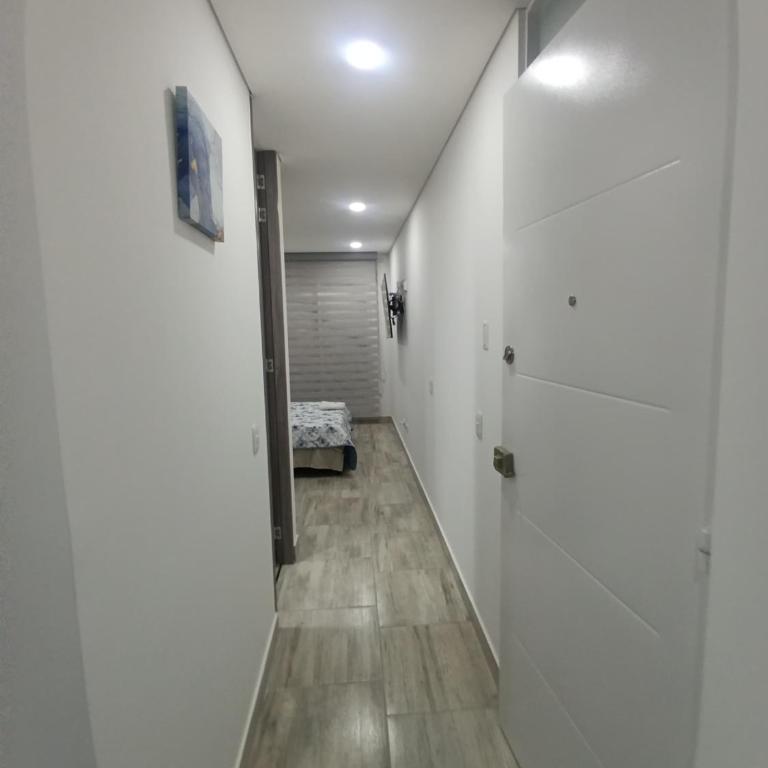 Apartaestudio amoblado, Edificio Avanzzare T2-301 - Apartamento de 1 dormitorio - 3