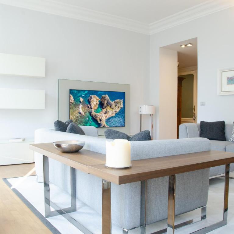 Amore, TuttoTempoPerso by HAPPYHOSTORINO - Two-Bedroom Apartment - 8