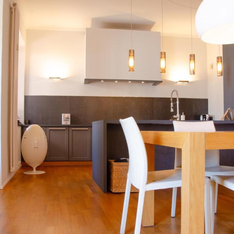 Amore, TuttoTempoPerso by HAPPYHOSTORINO - Two-Bedroom Apartment - 3