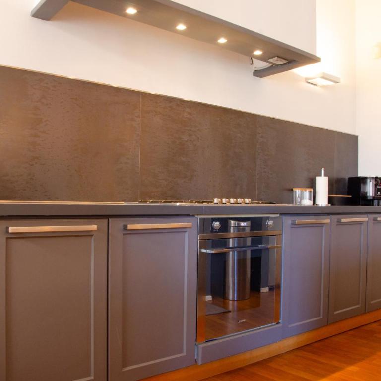 Amore, TuttoTempoPerso by HAPPYHOSTORINO - Two-Bedroom Apartment - 10