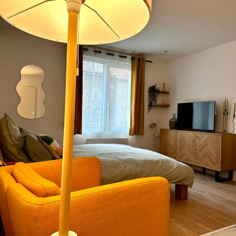Cocon Rémois avec parking privé - Estudio - 12