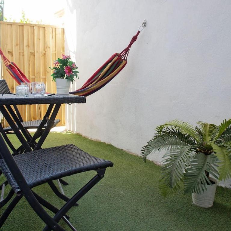 Nice studio with a terrace - Apartment mit 1 Schlafzimmer - 4
