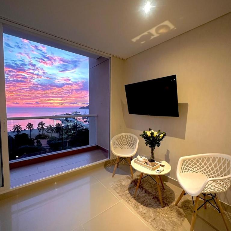 Studio with Marina View - One-Bedroom Apartment - 17