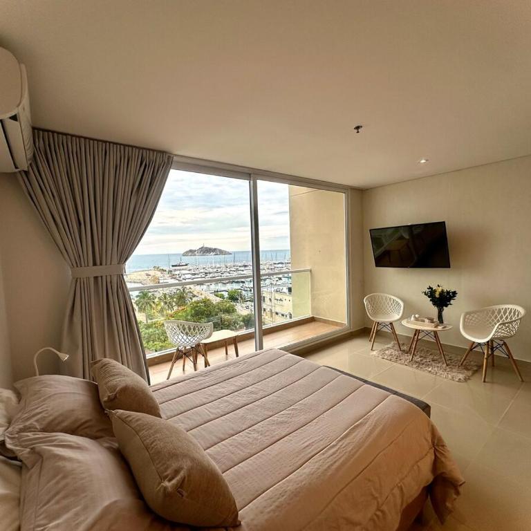 Studio with Marina View - One-Bedroom Apartment - 16