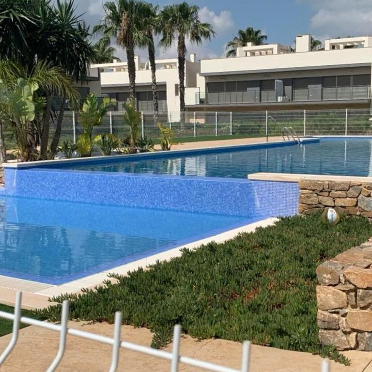 Modern pool home AVORH - Casa de 2 dormitorios - 2