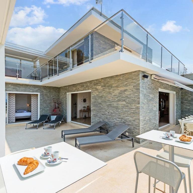 Victory - Villa d 'Architecte Panorama - LeBooker - Villa 3 Chambres - 60