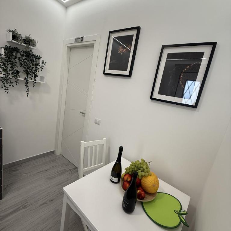 ROMA quartiere san giovanni nest love a 1500 mt dal colosseo - Casa con 1 Camera da Letto - 8