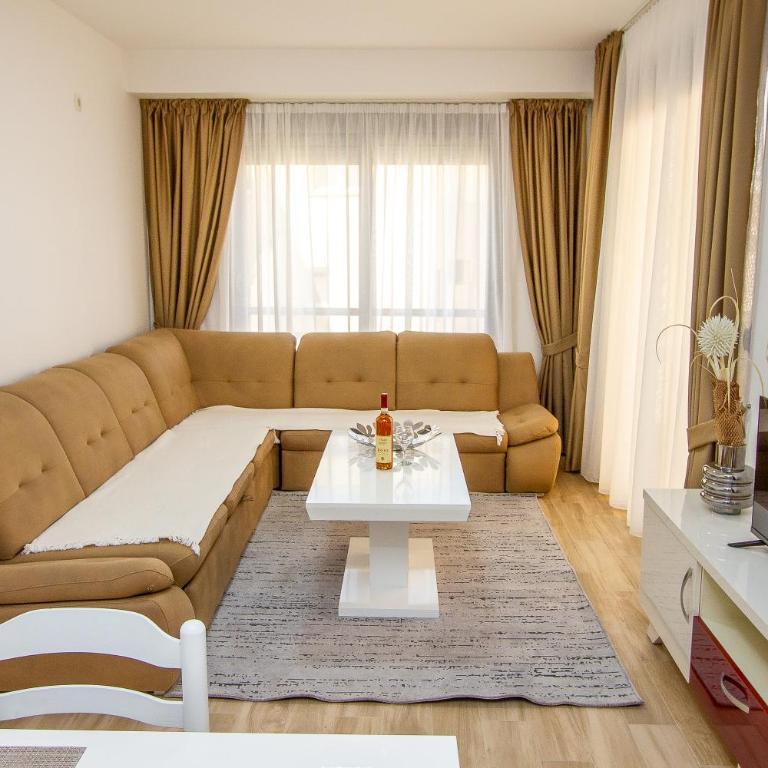 Apartmani Tajra Veliki Pijesak - One-Bedroom Apartment with Terrace - 15