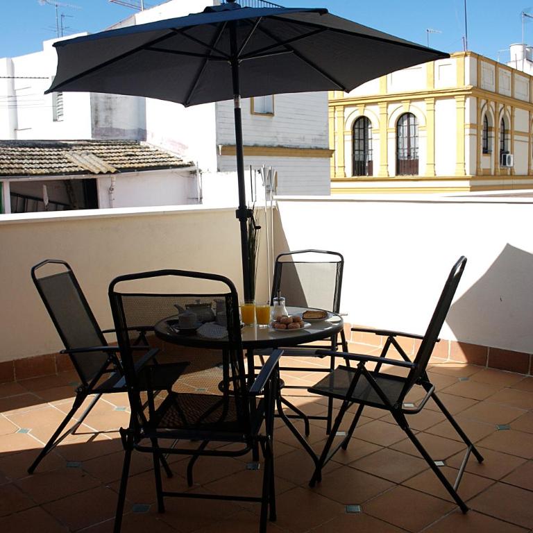 Living-Sevilla Apartments San Lorenzo - Apartamento de 3 dormitorios (6 adultos) - 3