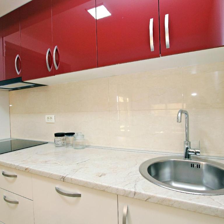 Apartmani Tajra Veliki Pijesak - One-Bedroom Apartment with Terrace - 32