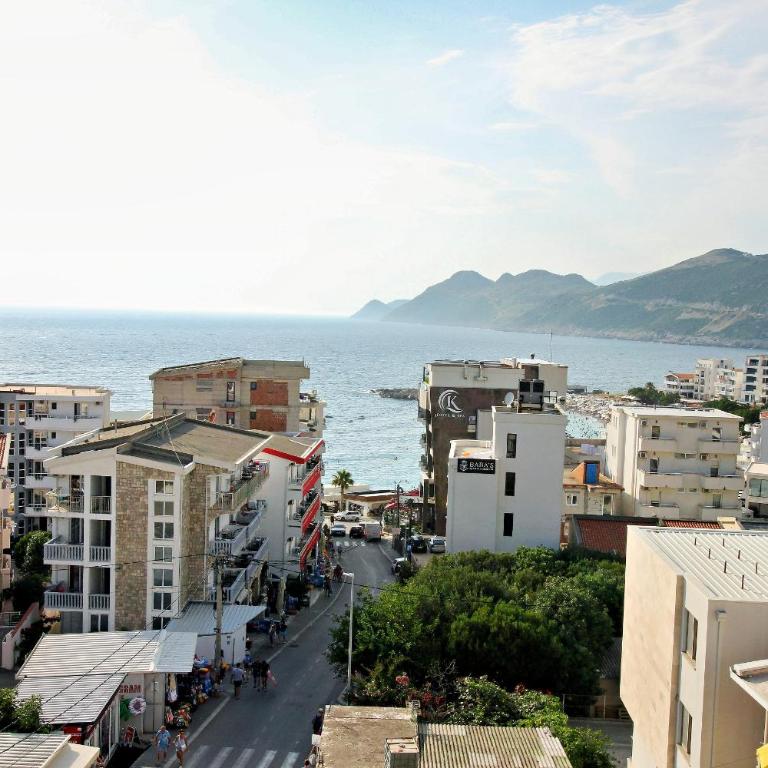 Apartmani Tajra Veliki Pijesak - One-Bedroom Apartment with Terrace - 36