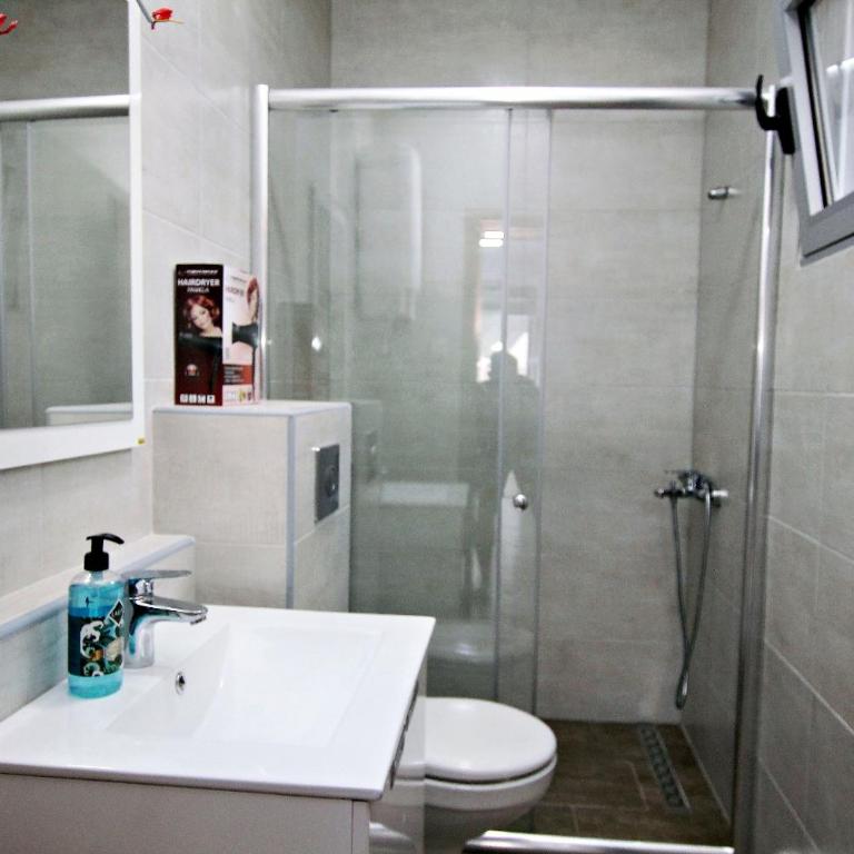 Apartmani Tajra Veliki Pijesak - One-Bedroom Apartment with Terrace - 38