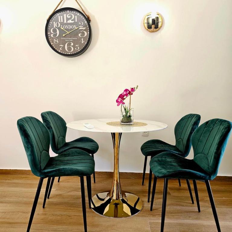 Apartmani Nikic -Tivat - Apartman s 1 Spavaćom Sobom, Pogledom na More i Terasom - 1