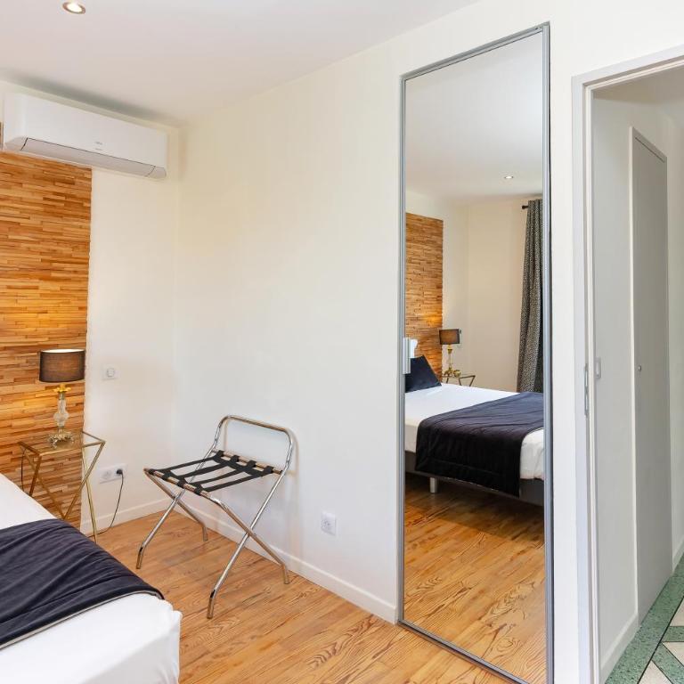 La Porte des Alpes chambres d'hôtes - Chambre Double Deluxe avec Baignoire - 22