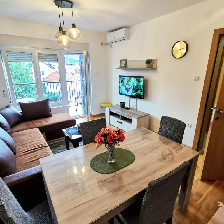 Trajkovic One Bedroom Apartment - One-Bedroom Apartment - 14