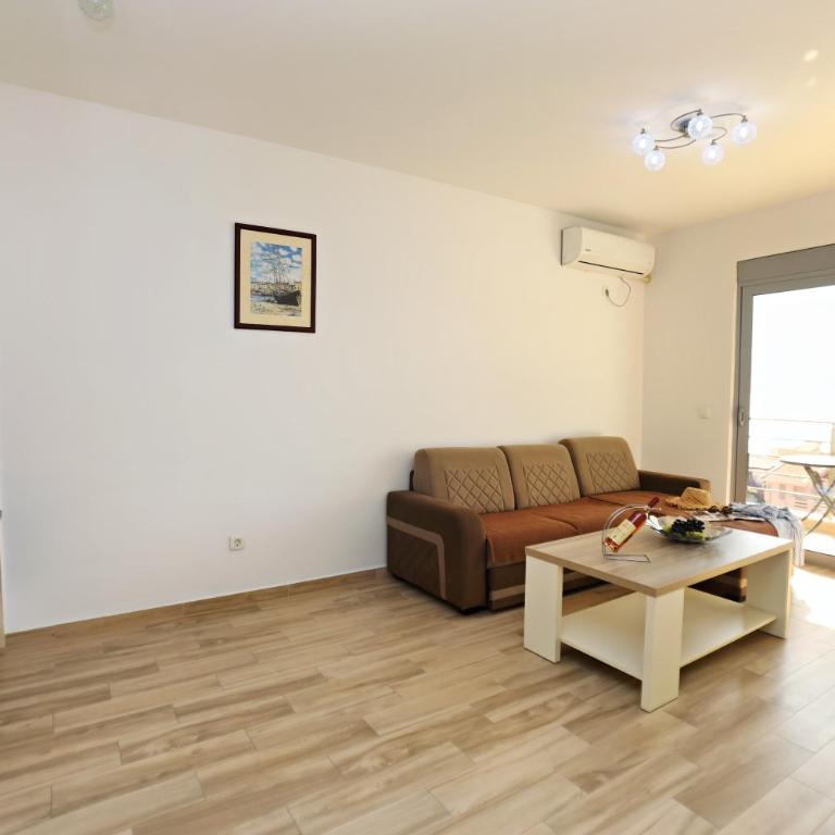 Apartmani Tajra Veliki Pijesak - One-Bedroom Apartment with Sea View - 25