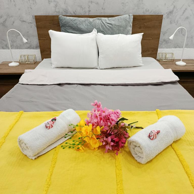 Urban Garden Apartments - Iris - One-Bedroom Apartment - 1