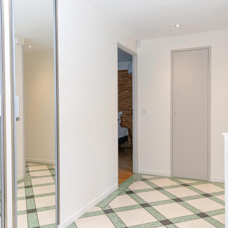 La Porte des Alpes chambres d'hôtes - Chambre Double Deluxe avec Baignoire - 46