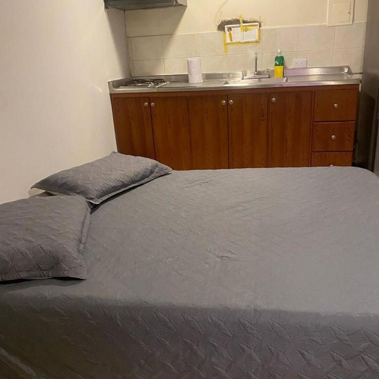 Apartaestudio laureles 301 - Apartamento Estudio - 1 cama doble - 1