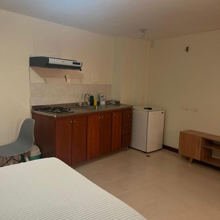 Apartaestudio laureles 301 - Apartamento Estudio - 1 cama doble - 2