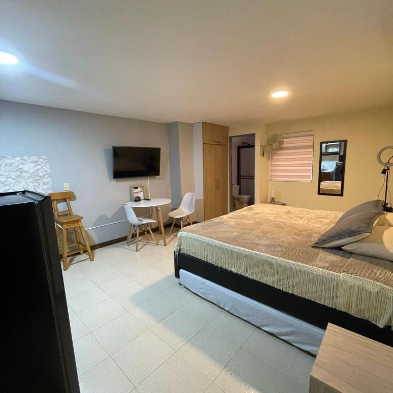 Apartaestudio laureles 301 - Apartamento de 1 dormitorio - 5