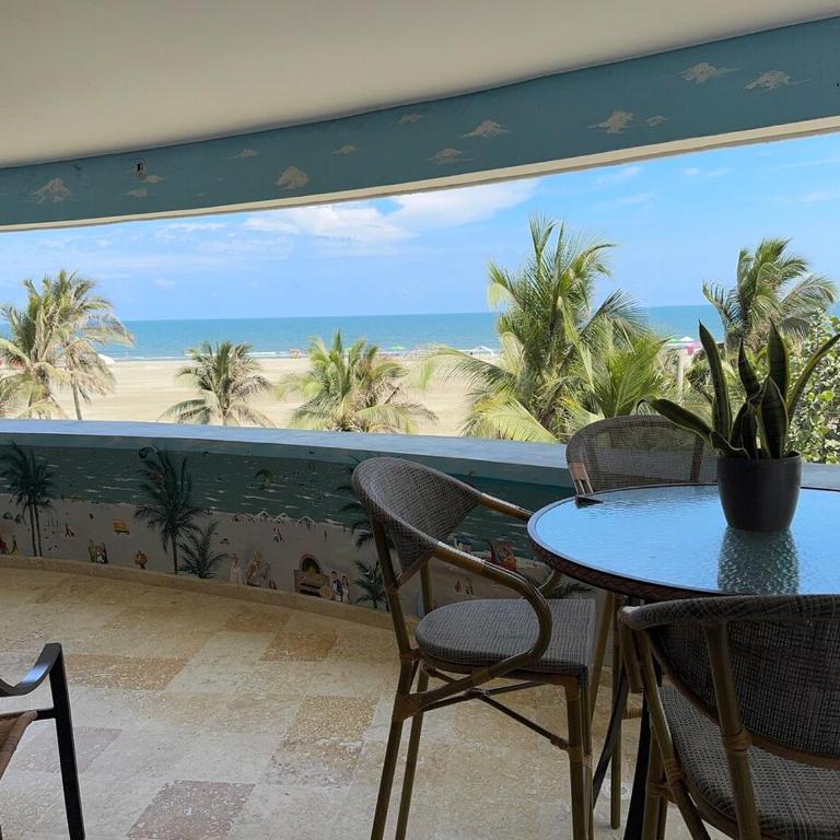 condominio con salida directa al mar - Apartamento de 3 dormitorios - 5