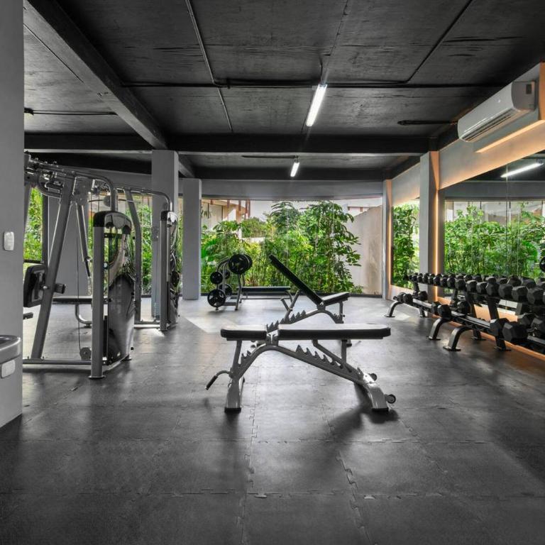 Stylish Loft with Pool Access - Apartamento - 3