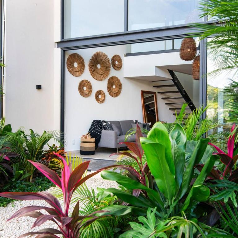 Stylish Loft with Pool Access - Apartamento - 17