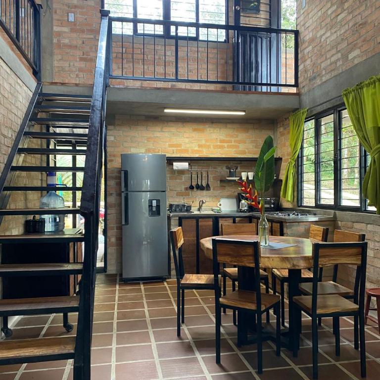 Casa Alto Bonito - Casa de 3 dormitorios - 4