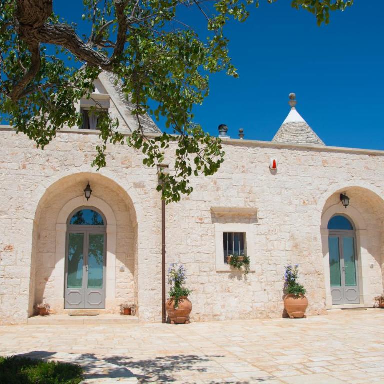 Trulli Laetitia - Casa Vacanze con 2 Camere da Letto - 1
