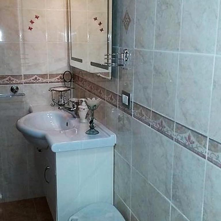 Bed&Breakfast La Cornucopia - Camera Quadrupla con Bagno Privato - 8