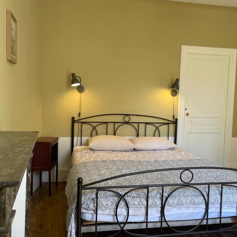 Maison de Famille avec Jardin - Coeur du village - Zoo de Beauval - Stadthaus mit 2 Schlafzimmern - 10