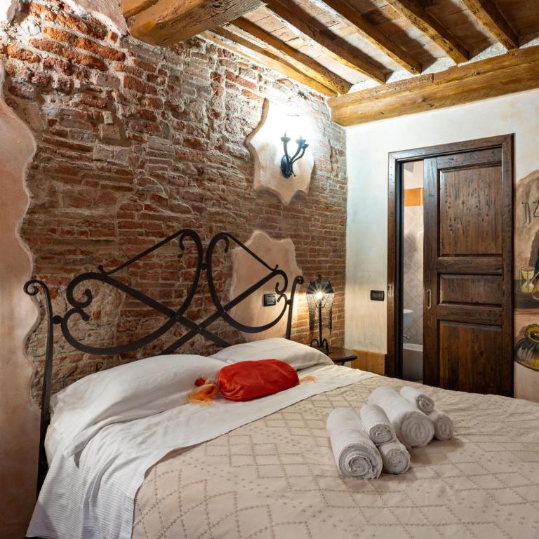 Antica Corte dei Principi Charming Rooms - Camera Matrimoniale - 4