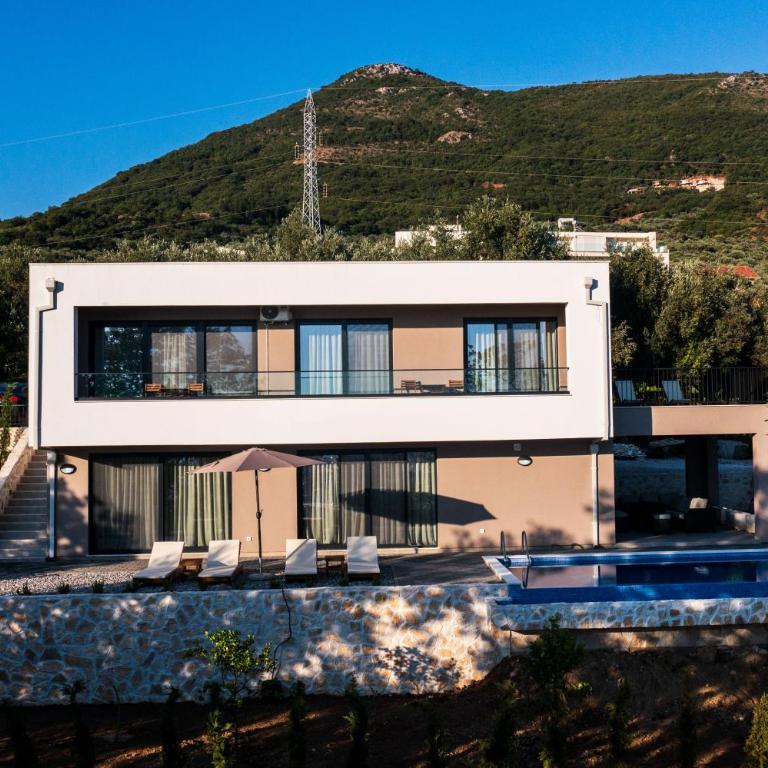 Villa Amara -Luxury Villa with Private Pool & Hot Tub - Three-Bedroom Villa - 1