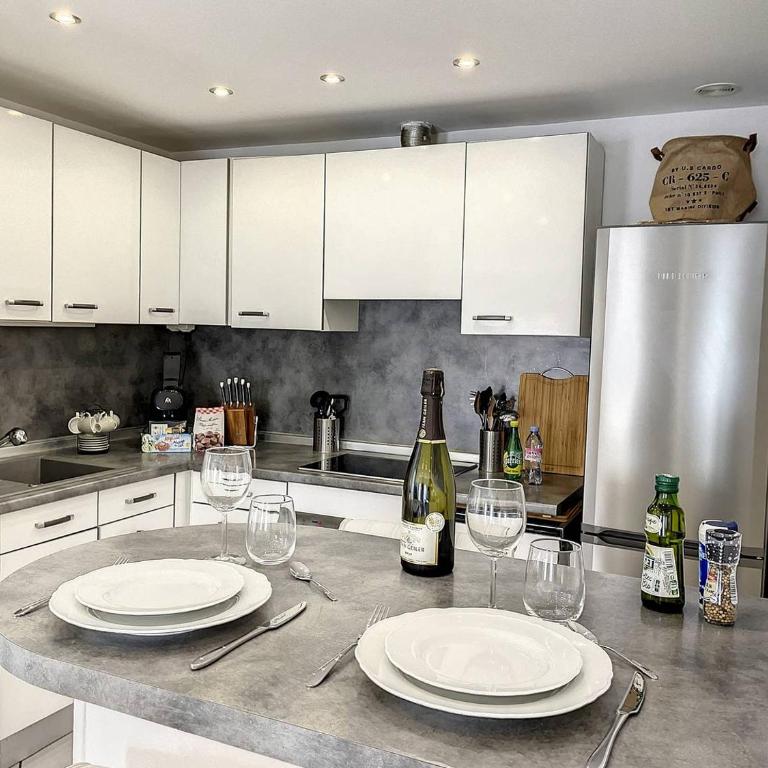 TRA3 - Centre ville Cannes, 3 pièces rénové - Apartamento de 2 dormitorios - 7