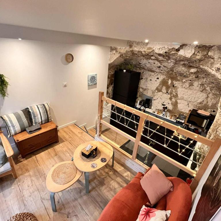 L'Écrin de Pierre T1 bis balcon - One-Bedroom Apartment - 7