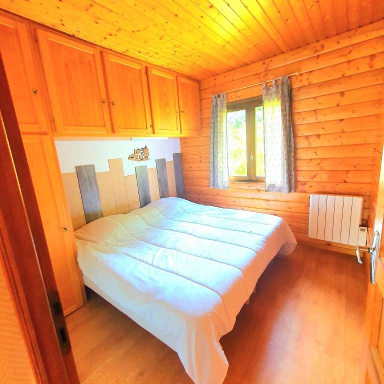 Charmant chalet - appartement avec chambre - terrasse - jardin- parking - proche toutes commodités et lac - calme - Appartement 1 Chambre - 8