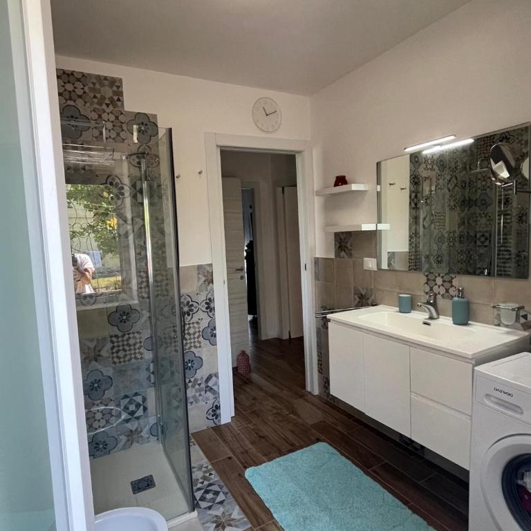 Villino Isabella - Two-Bedroom Family Apartment - 16