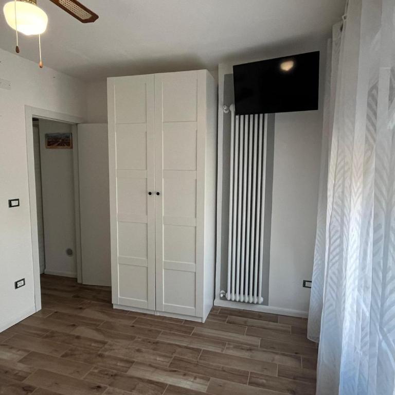 Villino Isabella - Two-Bedroom Family Apartment - 19