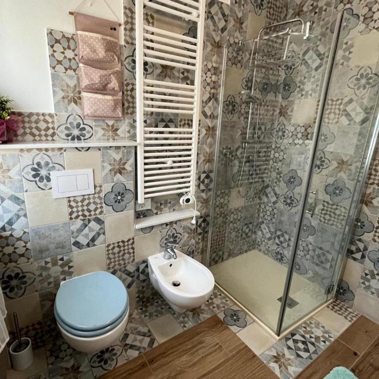 Villino Isabella - Two-Bedroom Family Apartment - 40