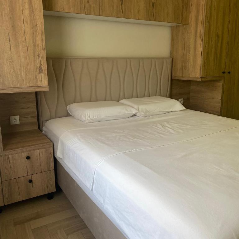Apartmani Radmanovic - Two-Bedroom Apartment - 5