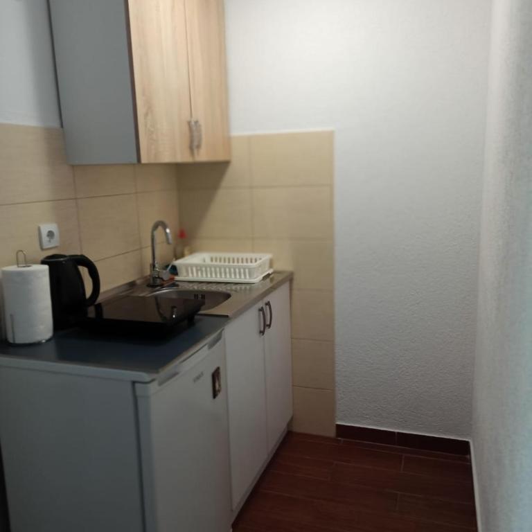 Apartman Tristan - Double Room - 13