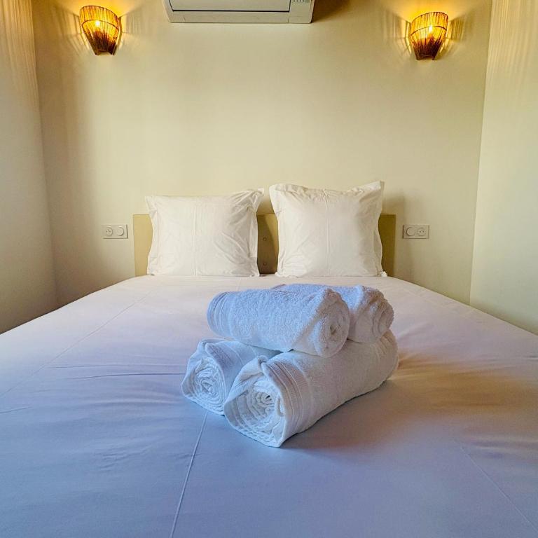 L'Esprit Sud, 4 Suites & Piscine Chauffée - Villa with Private and Heated Pool - 34