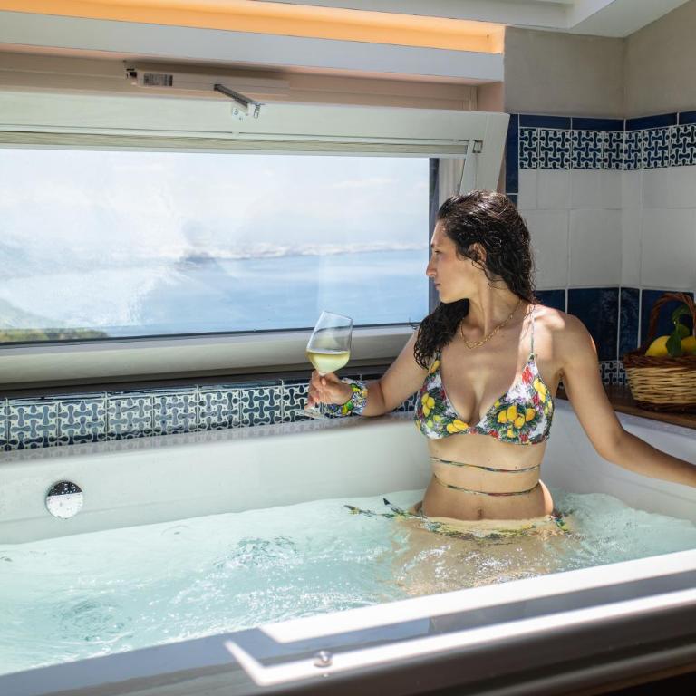 B&b Rosaria sea view - Suite con Vasca Idromassaggio - 1