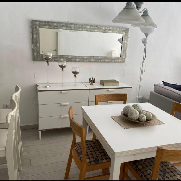 Apto. en Urbanización Albatros con salida a playa - Bungalow con vistas al jardín - 6