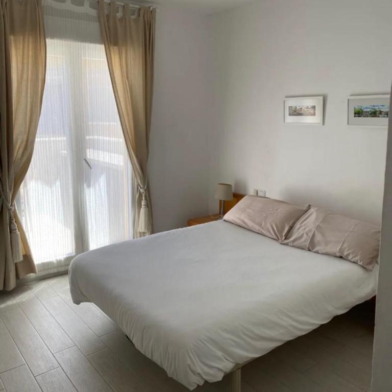 Apto. en Urbanización Albatros con salida a playa - Bungalow con vistas al jardín - 9