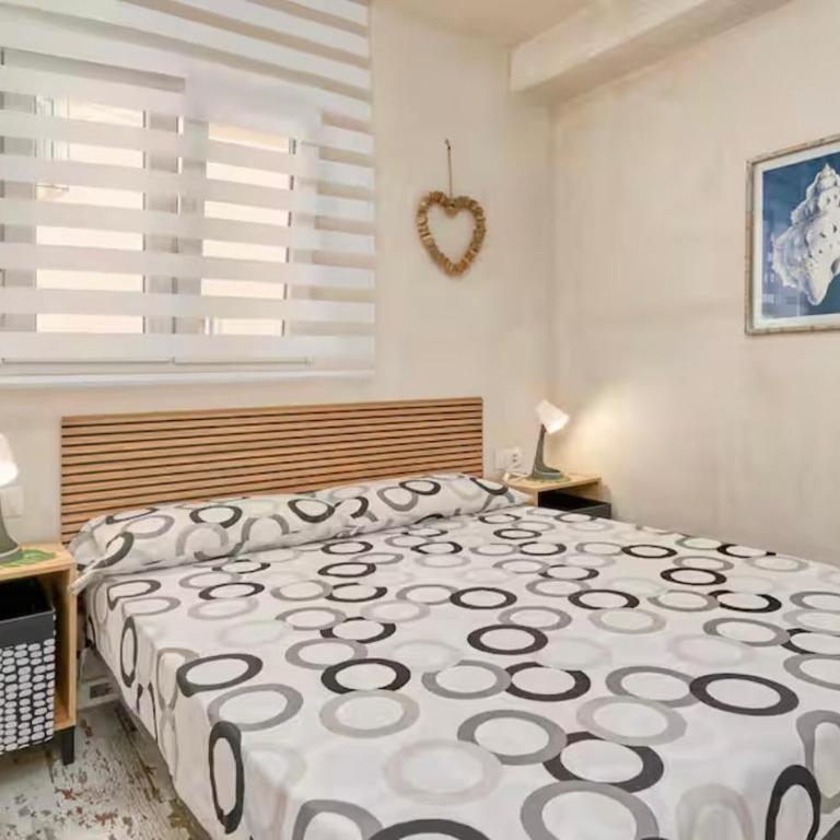 CASITA NAIF ESTANCIAS EN TORRE DEL MAR a 30 METROS DE LA PLAYA - Family Bungalow - 6
